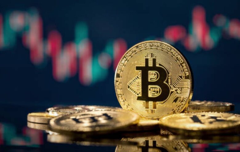 Bitcoin hits record above $109,000 awaiting Trump